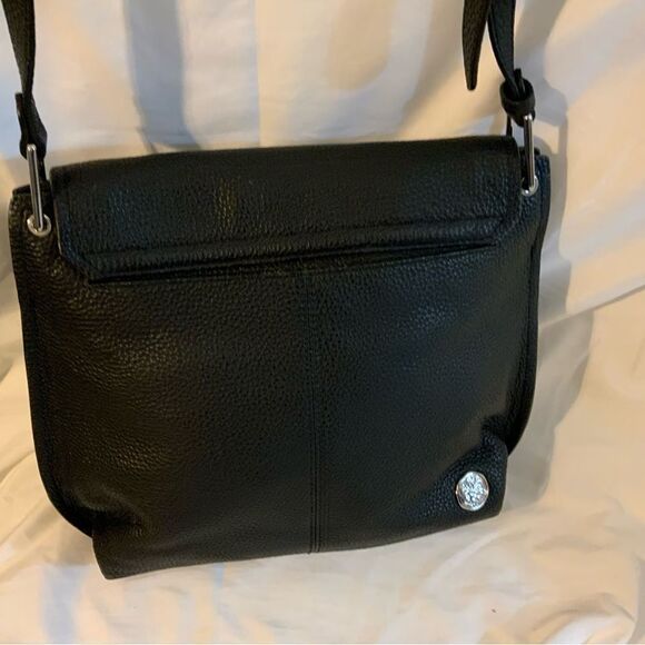 Vince Camuto Astra Crossbody Flap Handbag Black $248 - Picture 11 of 16
